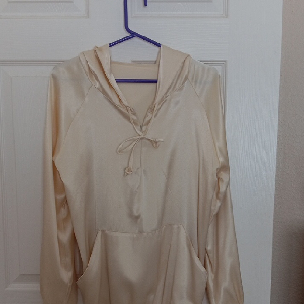 Vintage Cream Satin Pullover Hooded Sweatshirt.Size L - Picture 3 of 14